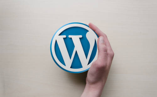 wordpress-hand